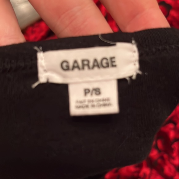 Soft and stretchy tank - Picture 3 of 3